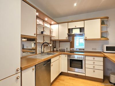 Möblierte 2,5-Zimmer-Wohnung in Neubiberg