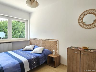 Möblierte 2,5-Zimmer-Wohnung in Neubiberg
