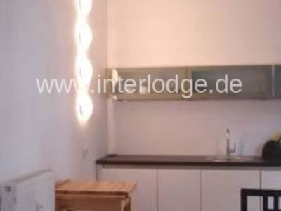 INTERLODGE  Köln: Modern möblierte 2-Zimmer-Wohnung mit Balkon im belgischen Viertel