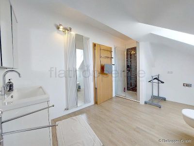 Geschmackvolle Dachgeschosswohnung Nähe Ampfing bei Mühldorf am Inn