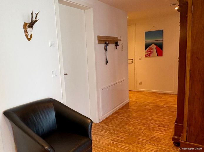 Hochwertige 3-Zimmer-Wohnung mit Balkon und Parkplatz in Schondorf am Ammersee nahe München