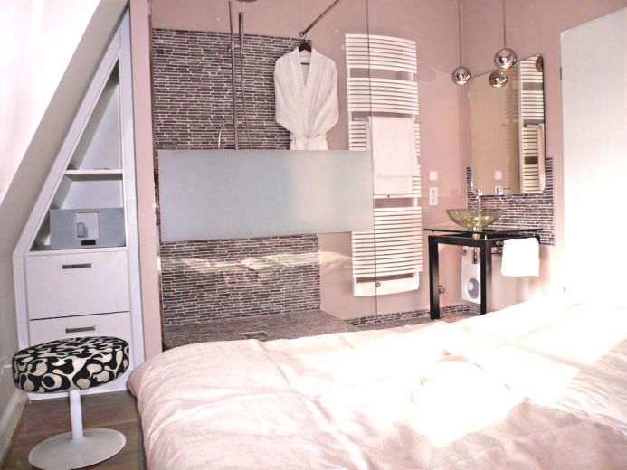 Super-Designer-Wohnung in Top Lage von Oberkassel