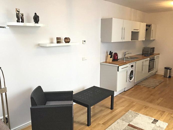 2 Zimmer-Wohnung in Heerdt