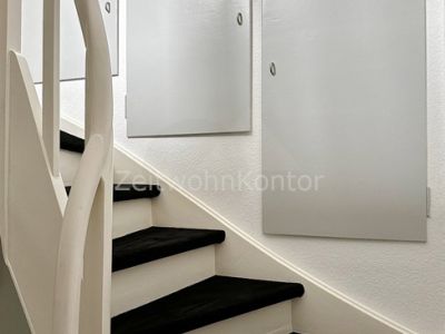Exclusive house, style and functionality, with garden and terrace, garage, quiet and central