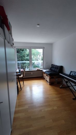 Ab sofort! 3 Zimmer mit Balkon in Essen-Bredeney
