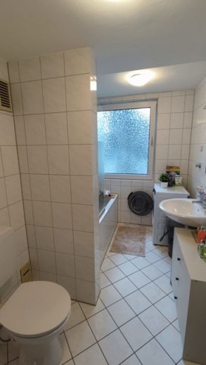 Ab sofort! 3 Zimmer mit Balkon in Essen-Bredeney