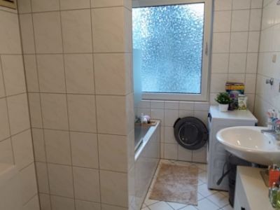 Ab sofort! 3 Zimmer mit Balkon in Essen-Bredeney