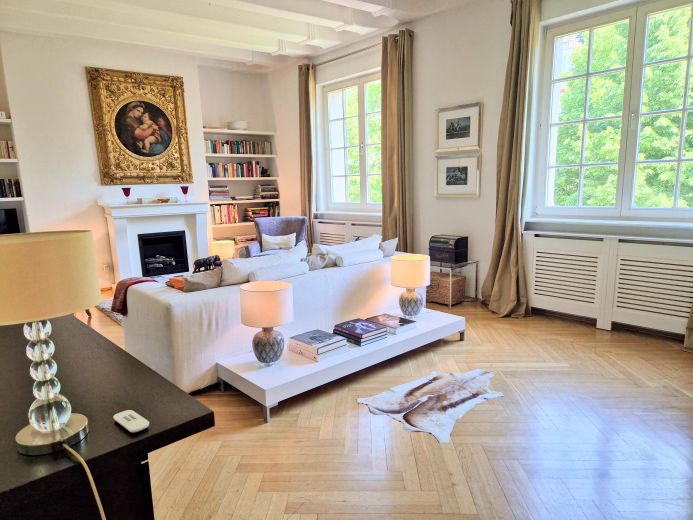Carlstadt Rarität! Stylische Altbau-Wohnung in top Lage