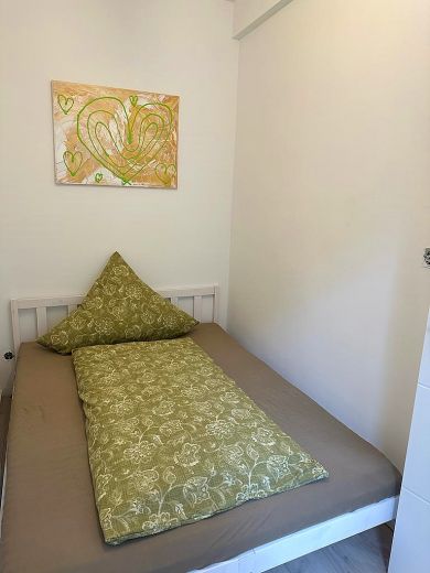 Fürstenwall: komplett saniertes 2-Zimmer-Apartment