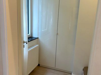 Fürstenwall: komplett saniertes 2-Zimmer-Apartment