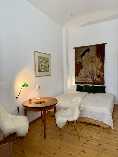 Kleine Wohnung mit Küche und Bad