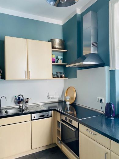 Schöne helle 5 Zimmer Altbauwohnung in Hamburg-Eppendorf