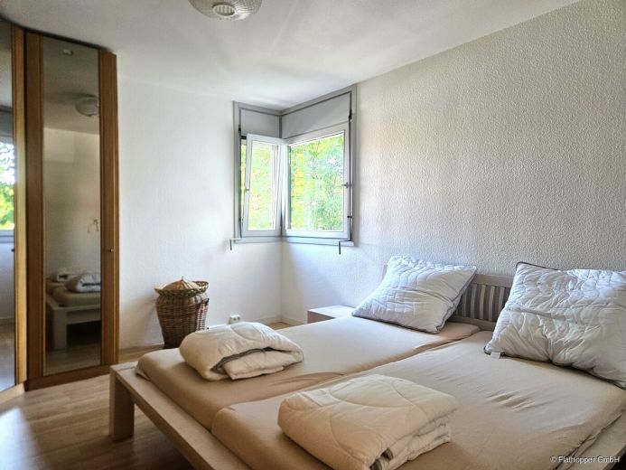 Möblierte 4-Zimmer-Wohnung in Putzbrunn