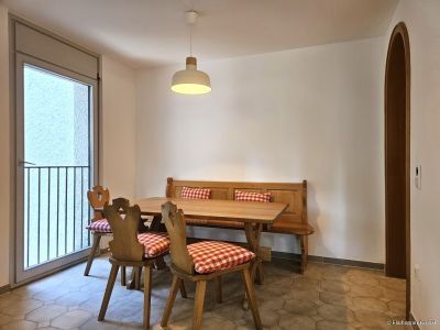 Möblierte 4-Zimmer-Wohnung in Putzbrunn