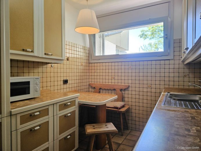 M&ouml;blierte 4-Zimmer-Wohnung in Putzbrunn