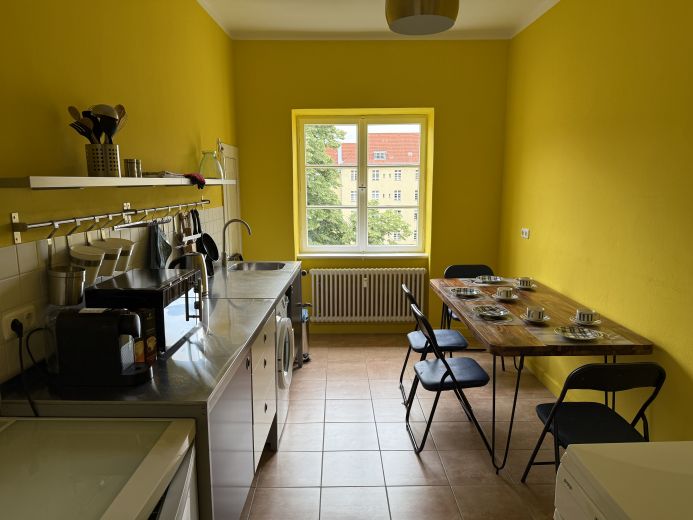 Möblierte Altbauwohnung „Wohnen auf Zeit“ – 76 m², Charlottenburg