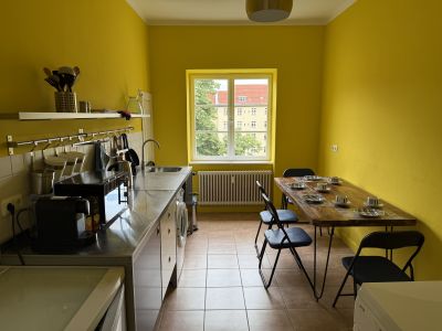 Möblierte Altbauwohnung „Wohnen auf Zeit“ – 76 m², Charlottenburg