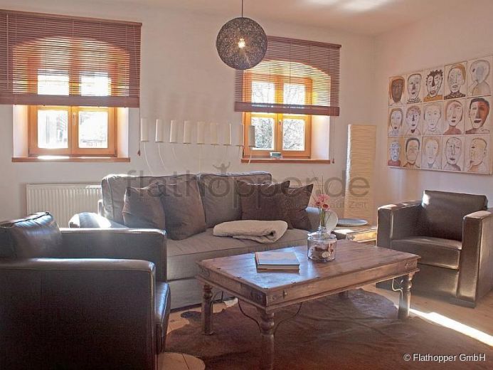 Hochwertige 4-Zimmer-Wohnung im denkmalgeschützem Haus in Grassau bei Chiemsee