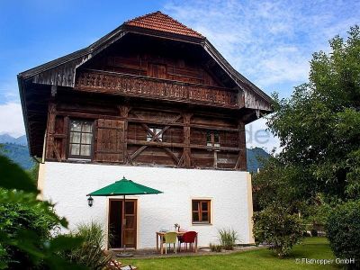 Hochwertige 4-Zimmer-Wohnung im denkmalgeschützem Haus in Grassau bei Chiemsee