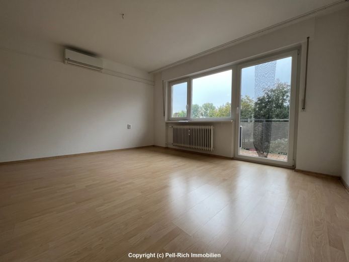 WIRKUNGSVOLL: attraktive Dreizimmerwohnung mit Balkon im Stadtteil Knielingen zur Miete!