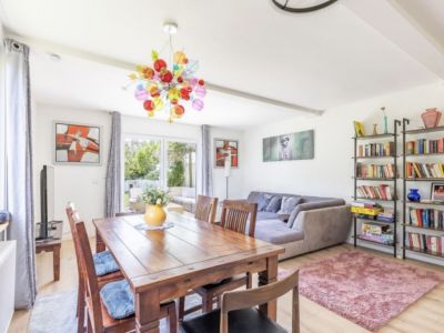 Möbliertes Haus mit 5 Zimmern, Kamin, Garten