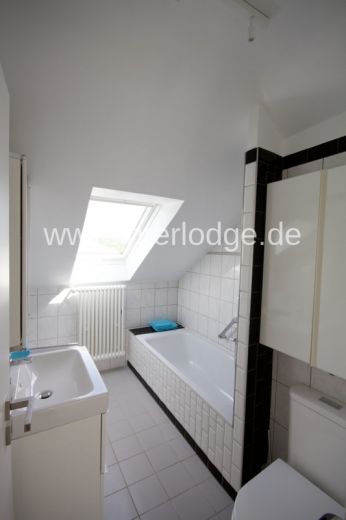 INTERLODGE M&ouml;bliertes Loft am Park und citynah in Neuss - Reuschenberg