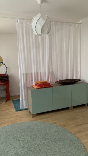 Wunderschön helles modern ausgestattetes Apartment mit Balkon