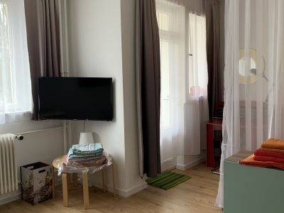 Wunderschön helles modern ausgestattetes Apartment mit Balkon
