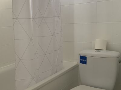 Wunderschön helles modern ausgestattetes Apartment mit Balkon