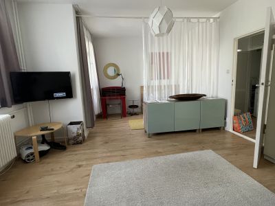 Wunderschön helles modern ausgestattetes Apartment mit Balkon