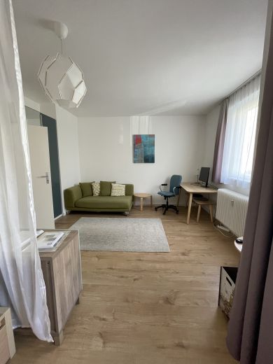Wunderschön helles modern ausgestattetes Apartment mit Balkon