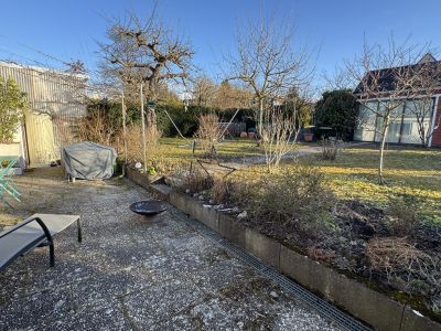 Voll ausgestattete Erdgeschoßwohnung mit Terrasse in Stuttgart-Weilimdorf zur halbjährigen Miete ab November 2025