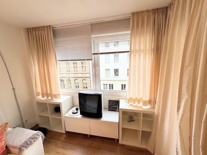 Unterbilk: Business Apartment mit Balkon in Top Lage