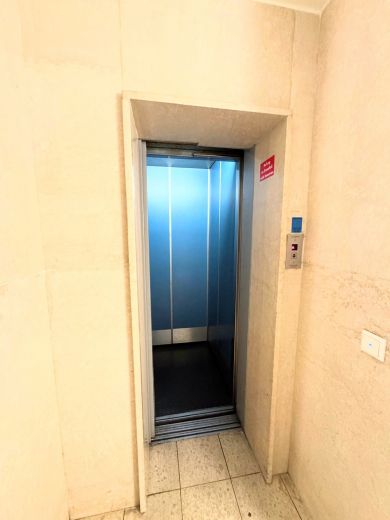 Unterbilk: Business Apartment mit Balkon in Top Lage