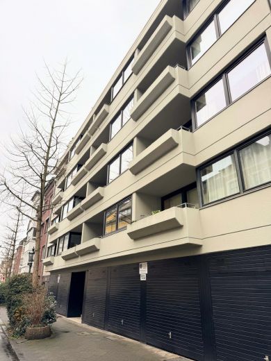 Unterbilk: Business Apartment mit Balkon in Top Lage