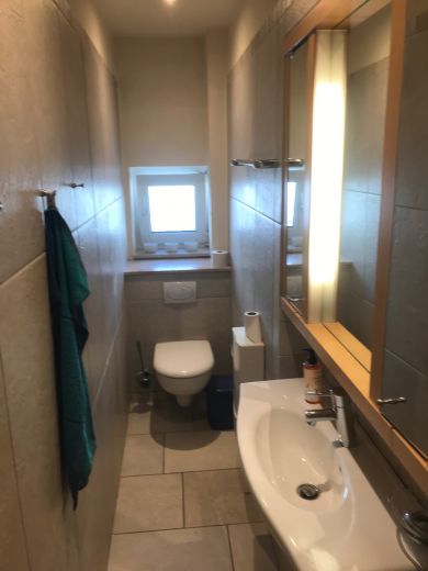 Top Lage großstädtisch und in Grünoase - möblierte 52qm EG-Wohnung in Köln