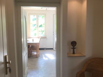 Top Lage großstädtisch und in Grünoase - möblierte 52qm EG-Wohnung in Köln