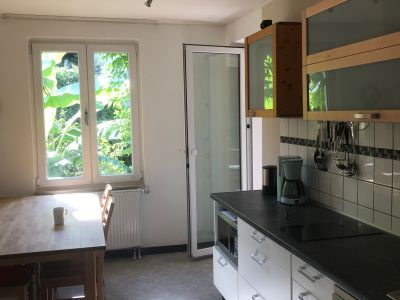 Top Lage großstädtisch und in Grünoase - möblierte 52qm EG-Wohnung in Köln