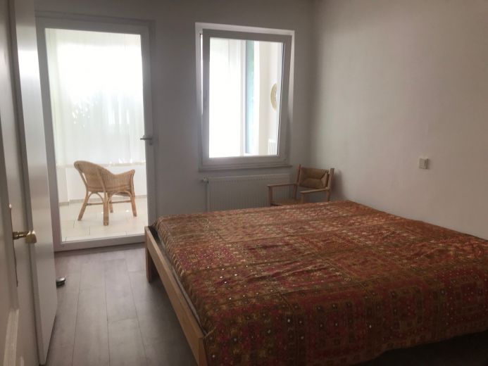 Top Lage großstädtisch und in Grünoase - möblierte 52qm EG-Wohnung in Köln