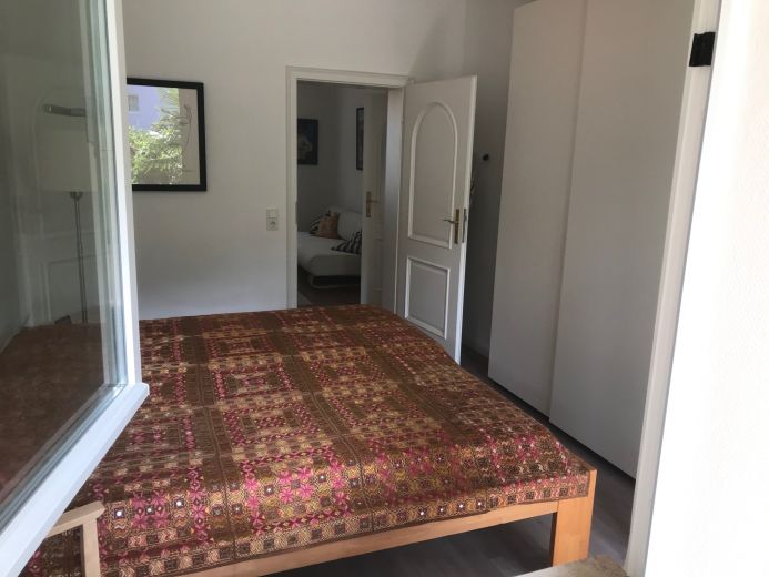 Top Lage großstädtisch und in Grünoase - möblierte 52qm EG-Wohnung in Köln