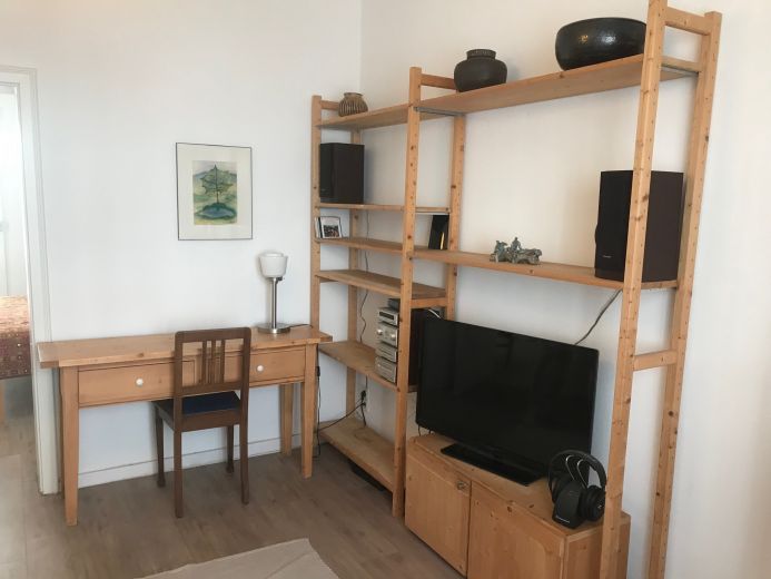 Top Lage großstädtisch und in Grünoase - möblierte 52qm EG-Wohnung in Köln
