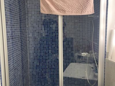 Beautiful, newly renovated erlin-style Altbauwohnung/apartment, 2nd floor, side wing, Charlottenburg S-Bahn station is within walking distance