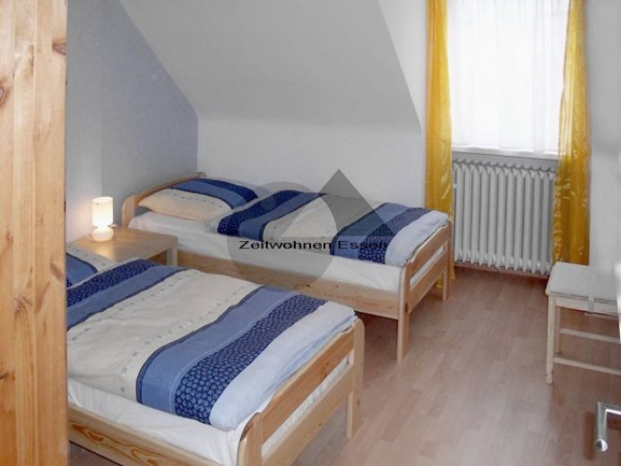 ZeitwohnKontor: Modern möblierte Wohnung mit zwei Schlafzimmern zentral in Rüttenscheid.