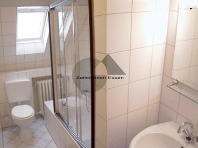 ZeitwohnKontor: Modern möblierte Wohnung mit zwei Schlafzimmern zentral in Rüttenscheid.