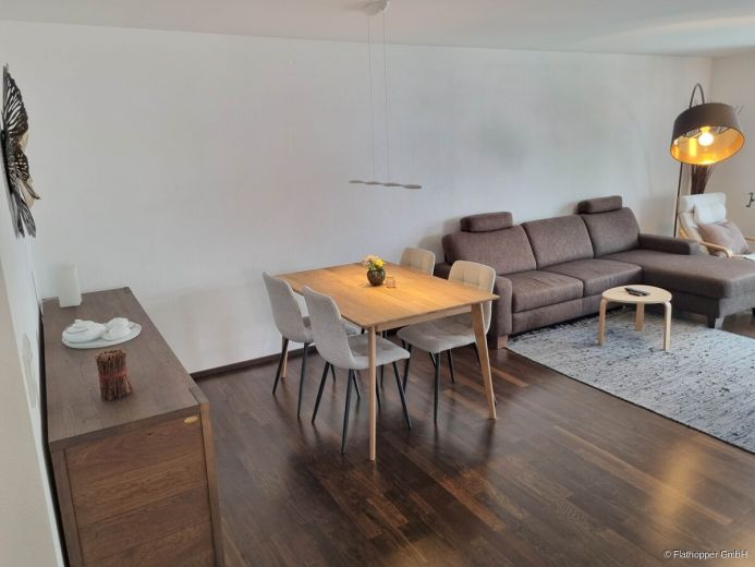 Möblierte 2-Zimmer-Wohnung mit Balkon in Rosenheim