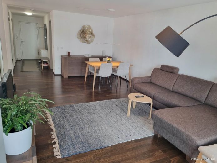 Möblierte 2-Zimmer-Wohnung mit Balkon in Rosenheim