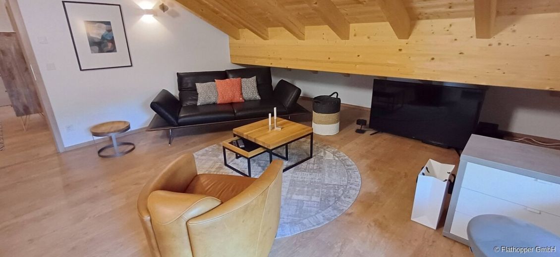 3-Zimmer-Dachgeschoss-Wohnung mit Balkon in Ried (Kochel am See)