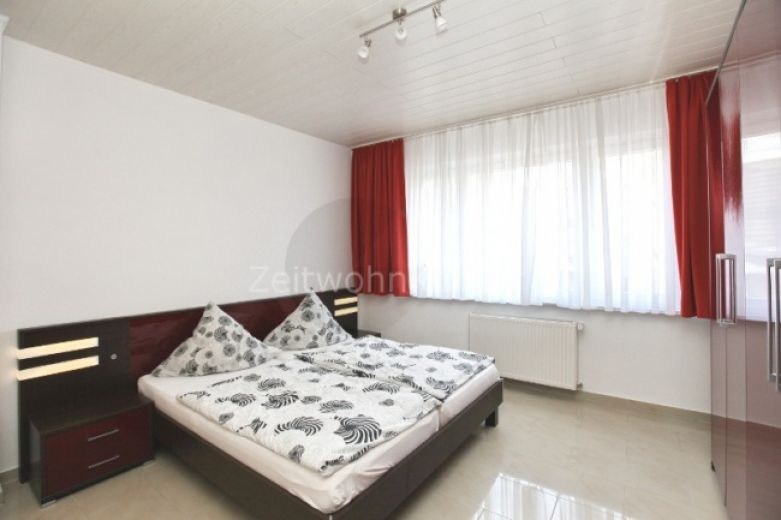 ZeitwohnKontor: Modern möbliert, 2 Schlafzimmer, mit Balkon Nähe Uni und Innenstadt, Internet aktiv!