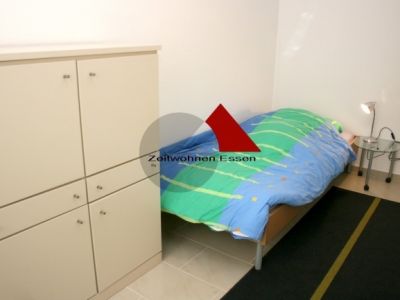 ZeitwohnKontor: Modern möbliert, 2 Schlafzimmer, mit Balkon Nähe Uni und Innenstadt, Internet aktiv!
