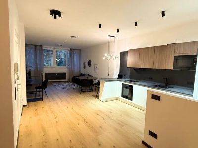 Sanierte Top-Wohnung in Unterbilk!